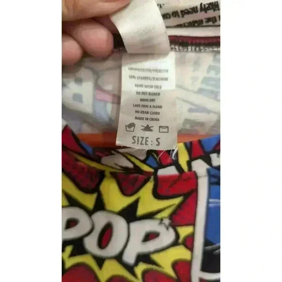 Women's POP Art short sleeve t-shirt with comic book/newspaper prints size S - Picture 3 of 6